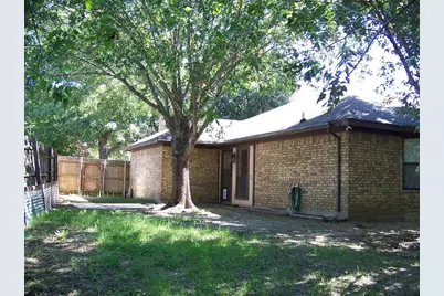 10828 Tall Oak Drive, Fort Worth, TX 76108 - Photo 9