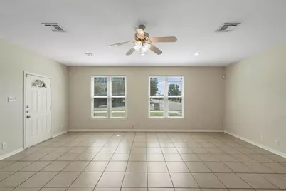 1425 James Avenue, Waco, TX 76706 - Photo 7