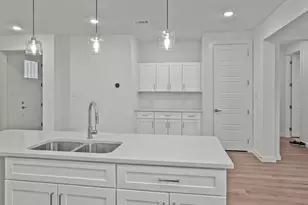 9620 Thorncrown Ln, Fort Worth, TX 76179 - Photo 5