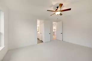 1020 Violet Dr, Crowley, TX 76036 - Photo 25