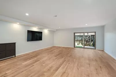 6009 E University Boulevard #131, Dallas, TX 75206 - Photo 5