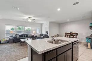 16417 Marinette Ct, Justin, TX 76247 - Photo 5