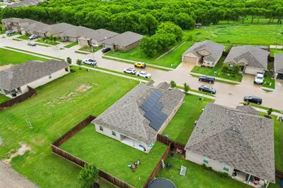 16417 Marinette Court, Justin, TX 76247 - Photo 17