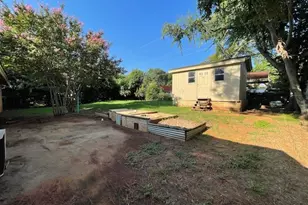 1329 Harrison Ln, Hurst, TX 76053 - Photo 19