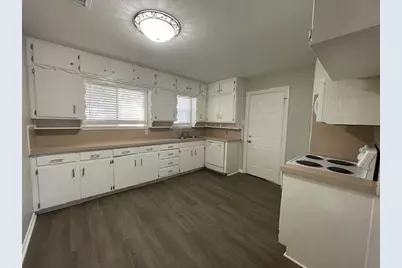 1329 Harrison Lane, Hurst, TX 76053 - Photo 5