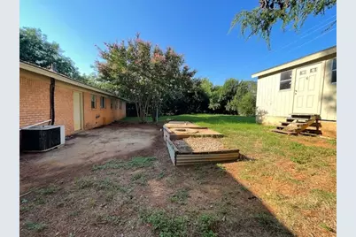 1329 Harrison Lane, Hurst, TX 76053 - Photo 17