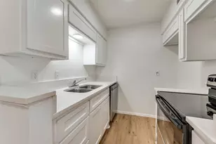 4859 Cedar Springs Rd, Dallas, TX 75219 - Photo 1