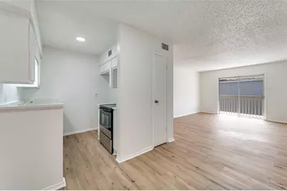 4859 Cedar Springs Road #337, Dallas, TX 75219 - Photo 9