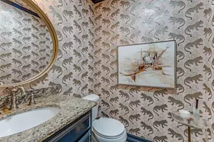 8034 Westover Dr, Dallas, TX 75231 - Photo 17