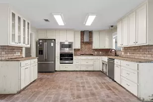 849 Deer Ridge Dr, Woodway, TX 76712 - Photo 7