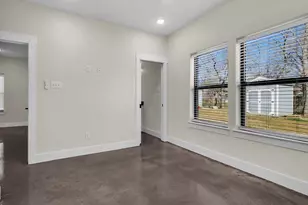 727 E Gandy St, Denison, TX 75021 - Photo 11