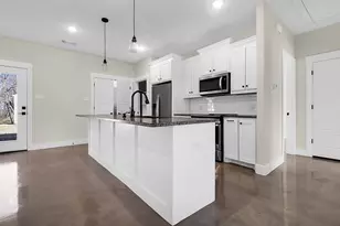 727 E Gandy St, Denison, TX 75021 - Photo 3