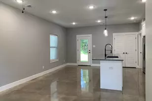 727 E Gandy St, Denison, TX 75021 - Photo 7