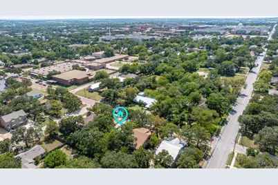 863 N Clinton, Stephenville, TX 76401 - Photo 17