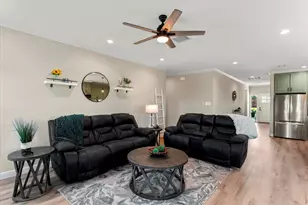 102 Wesson St, Gun Barrel City, TX 75156 - Photo 11