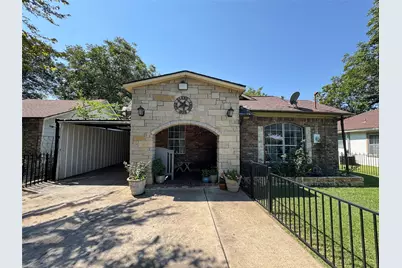 407 S Garrett Avenue, Dallas, TX 75223 - Photo 1