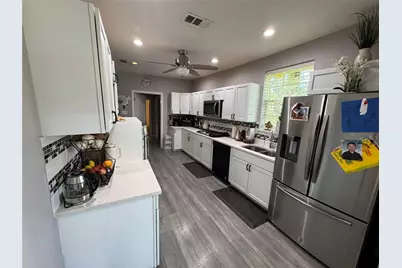 407 S Garrett Avenue, Dallas, TX 75223 - Photo 5