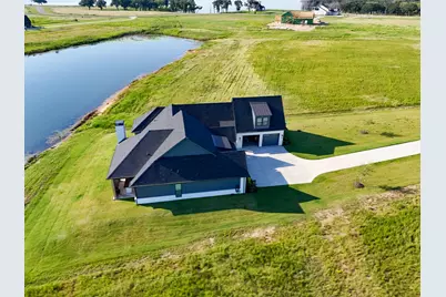 415 Sailview Court, Honey Grove, TX 75446 - Photo 5