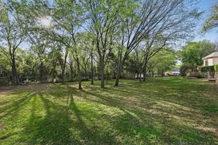 8517 Stallion St, Denton, TX 76208 - Photo 35