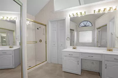 3723 Cromwell Drive, Carrollton, TX 75007 - Photo 7