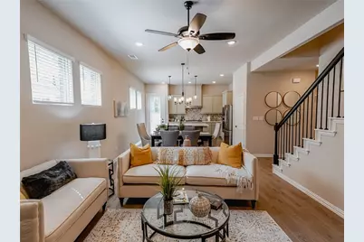 409 Monarch Way, Justin, TX 76247 - Photo 3