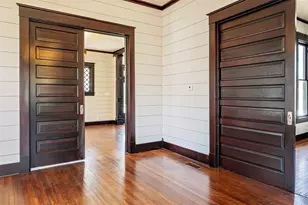 407 E Franklin St, Hillsboro, TX 76645 - Photo 9