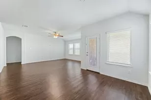 3609 Sabine Dr, Little Elm, TX 75068 - Photo 13