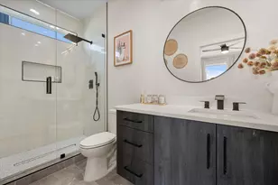 4029 Ivanhoe Ln, Dallas, TX 75212 - Photo 25