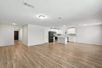 402 Lake Erie Drive, Princeton, TX 75407 - Photo 7