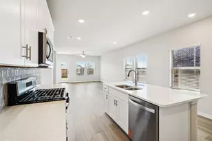 4127 Lavon Dr, Farmersville, TX 75442 - Photo 1