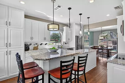 709 Summit Ridge, Lewisville, TX 75077 - Photo 15