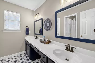 709 Summit Ridge, Lewisville, TX 75077 - Photo 29