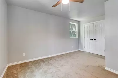 518 S Throckmorton Street, Sherman, TX 75090 - Photo 9