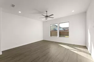 1442 Pecos St, Van Alstyne, TX 75495 - Photo 5