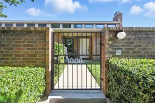 1008 Forest Creek St, Benbrook, TX 76126 - Photo 23