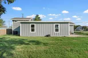 1929 Gurley Ln, Waco, TX 76706 - Photo 23