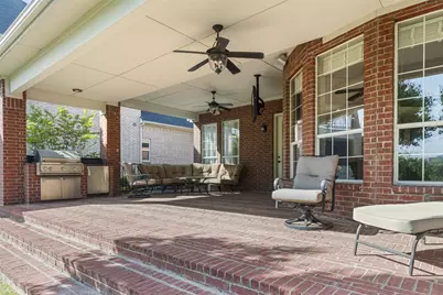 2070 Azalea Trail, Irving, TX 75063 - Photo 33