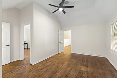 2070 Azalea Trail, Irving, TX 75063 - Photo 21