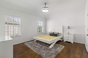 2070 Azalea Trail, Irving, TX 75063 - Photo 25