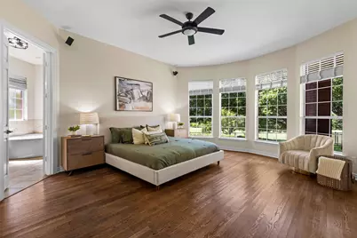 2070 Azalea Trail, Irving, TX 75063 - Photo 15