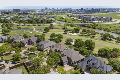 2070 Azalea Trail, Irving, TX 75063 - Photo 35