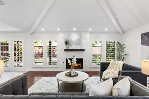 6005 Daven Oaks Dr, Dallas, TX 75248 - Photo 11