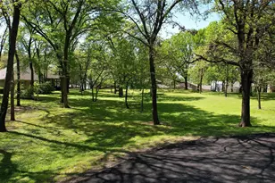 108 Enchanted Isle Cir, Mabank, TX 75156 - Photo 3