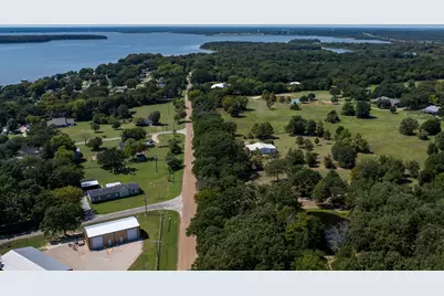 10124 County Road 4022, Kemp, TX 75143 - Photo 11