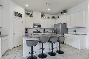 1520 Summit View Ln, Little Elm, TX 76227 - Photo 11