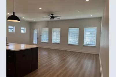 408 Dr Martin Luther King Jr Boulevard #401, Waxahachie, TX 75165 - Photo 7