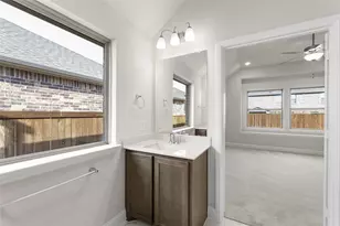 1023 Wheatland, Justin, TX 76247 - Photo 13