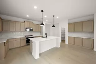 1024 Wheatland, Justin, TX 76247 - Photo 3