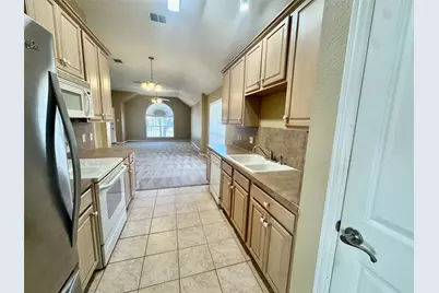 1003 Dawn Court, Granbury, TX 76048 - Photo 11