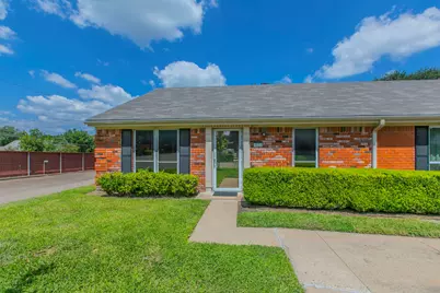 5118 Lake Shore Drive, Waco, TX 76710 - Photo 1